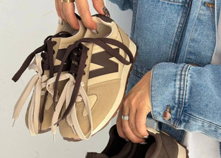 کفش اسپرت زنانه New Balance سبک و راحت